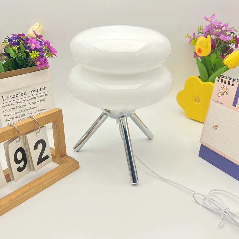 Cream Glass Table Lamp — Nordic Vintage Bedside Light